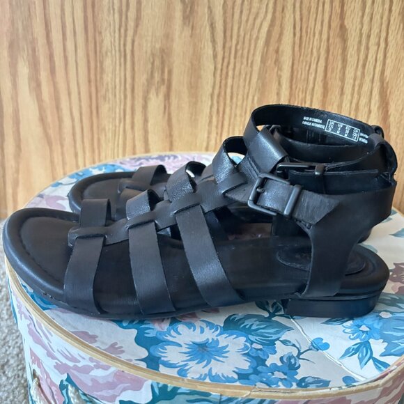 Clarks Black Gladiator Sandals - Picture 5 of 9